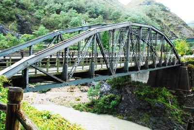 渡良瀬川に架かる古河橋